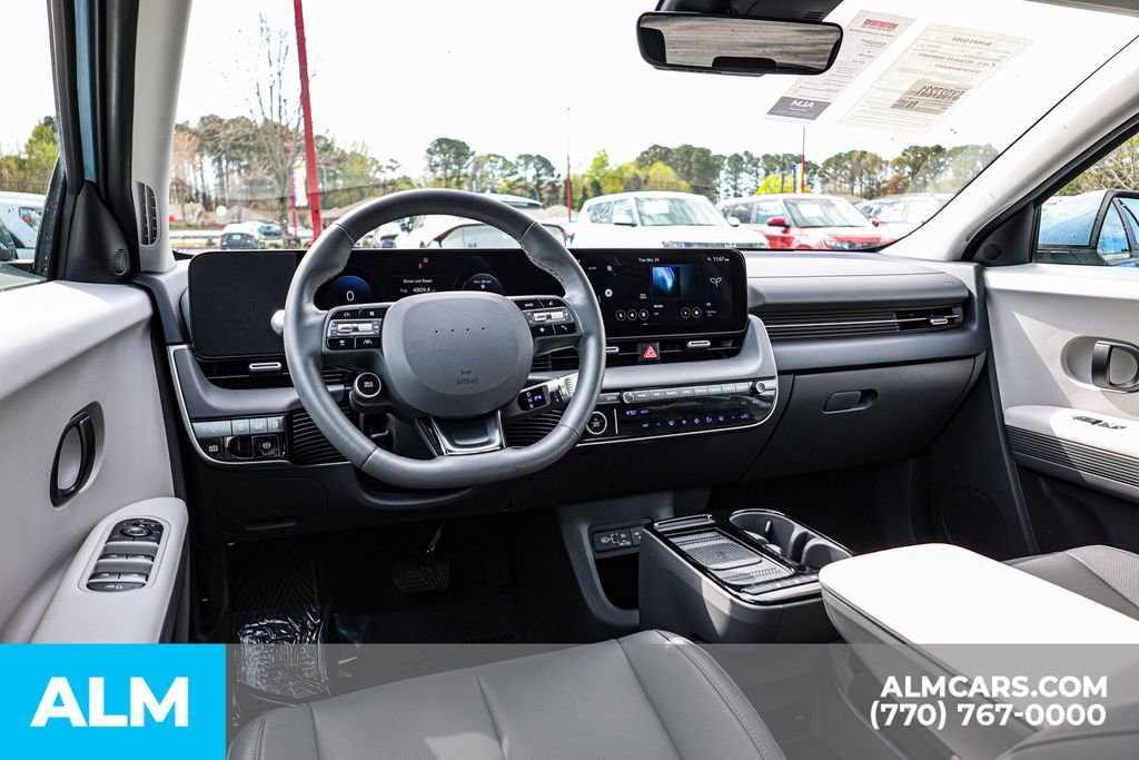 Used 2025 Hyundai Ioniq 5 SEL AWD/4WD image 29