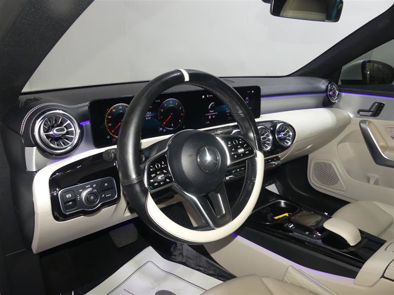 Used 2021 Mercedes-Benz CLA 250 image 24