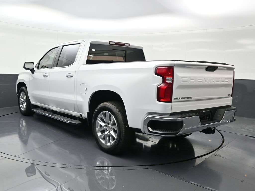 Used 2022 Chevrolet Silverado 1500 LTZ image 3