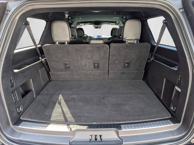 Used 2018 Lincoln Navigator L Select AWD/4WD image 6