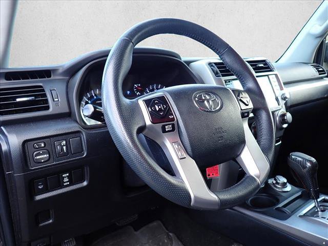 Used 2019 Toyota 4Runner SR5 AWD/4WD image 14