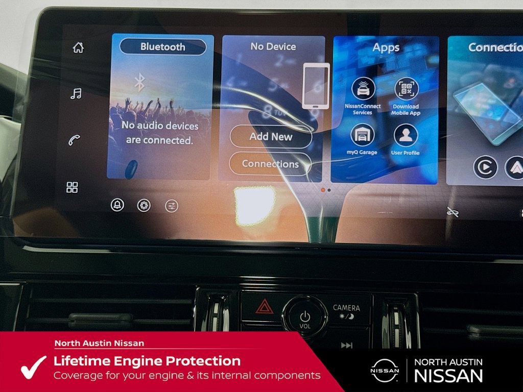 New 2026 Nissan Pathfinder Platinum FWD image 17
