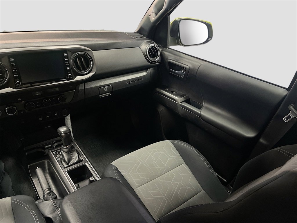 Used 2023 Toyota Tacoma TRD Off-Road image 21