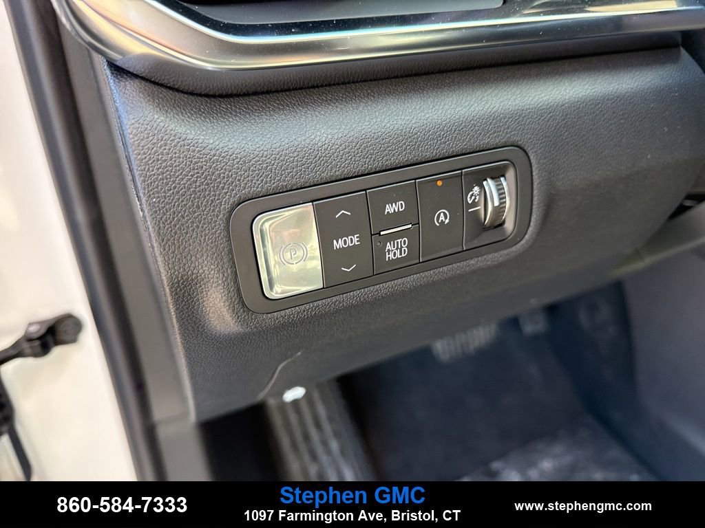 New 2026 GMC Terrain Elevation w/ Elevation Premium Package AWD/4WD image 14
