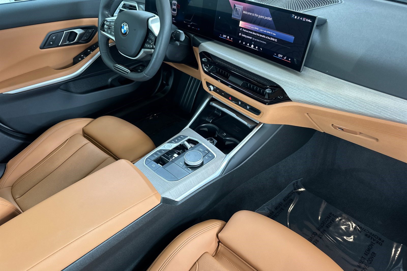 Used 2025 BMW 330i xDrive Sedan w/ Premium Package AWD/4WD image 19