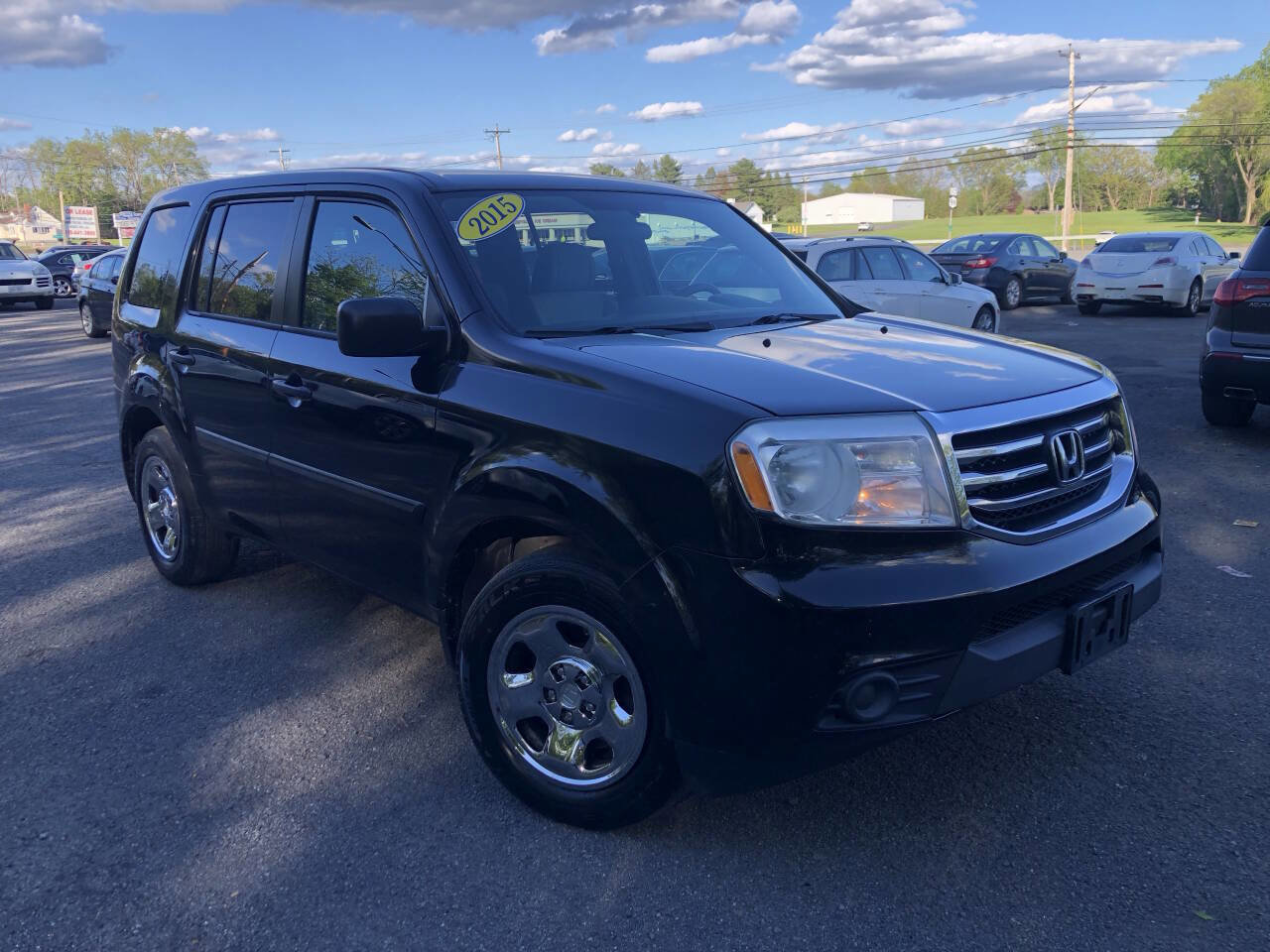 Used 2015 Honda Pilot LX image 1