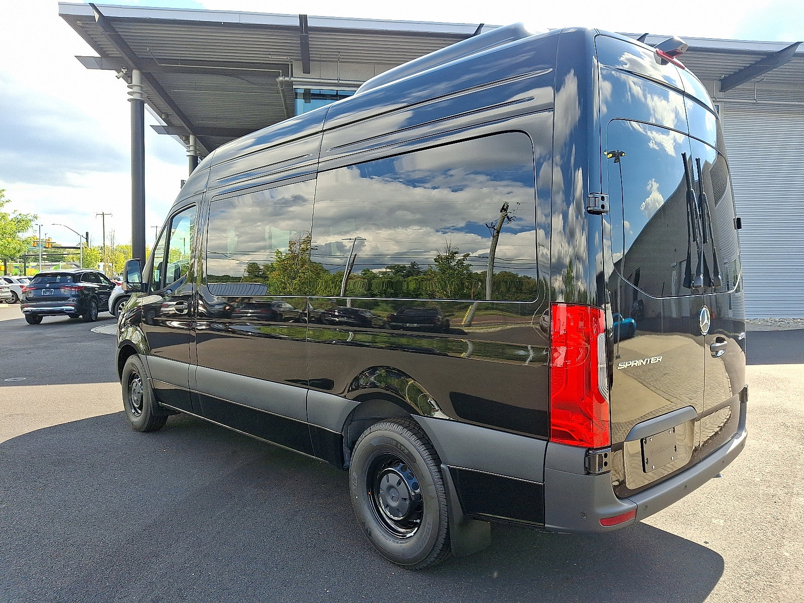 New 2025 Mercedes-Benz Sprinter 2500 image 3