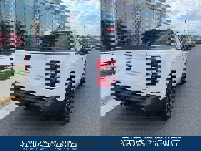 Certified 2024 Ford Maverick Lariat w/ Black Appearance Package image 8