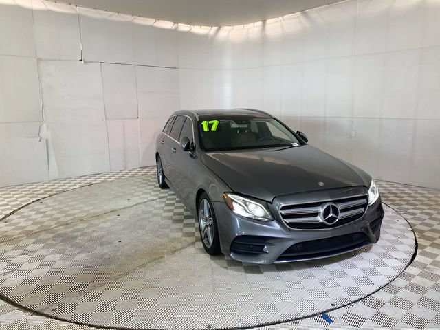 Used 2017 Mercedes-Benz E 400 4MATIC Wagon image 46
