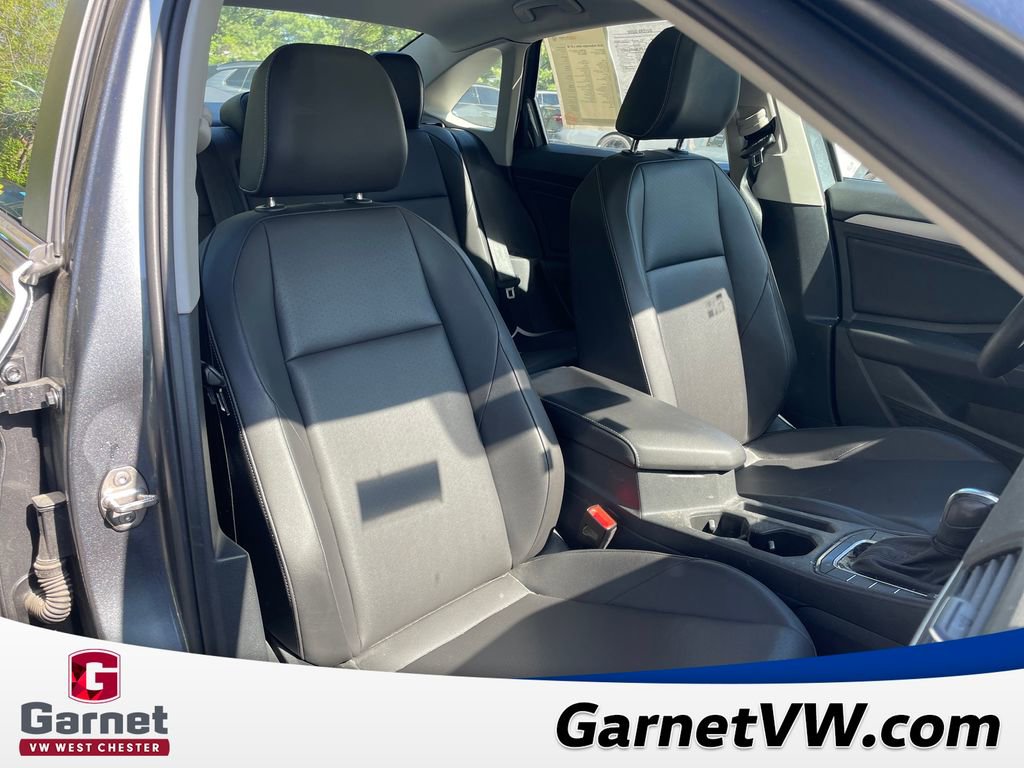Used 2020 Volkswagen Jetta SE FWD image 16
