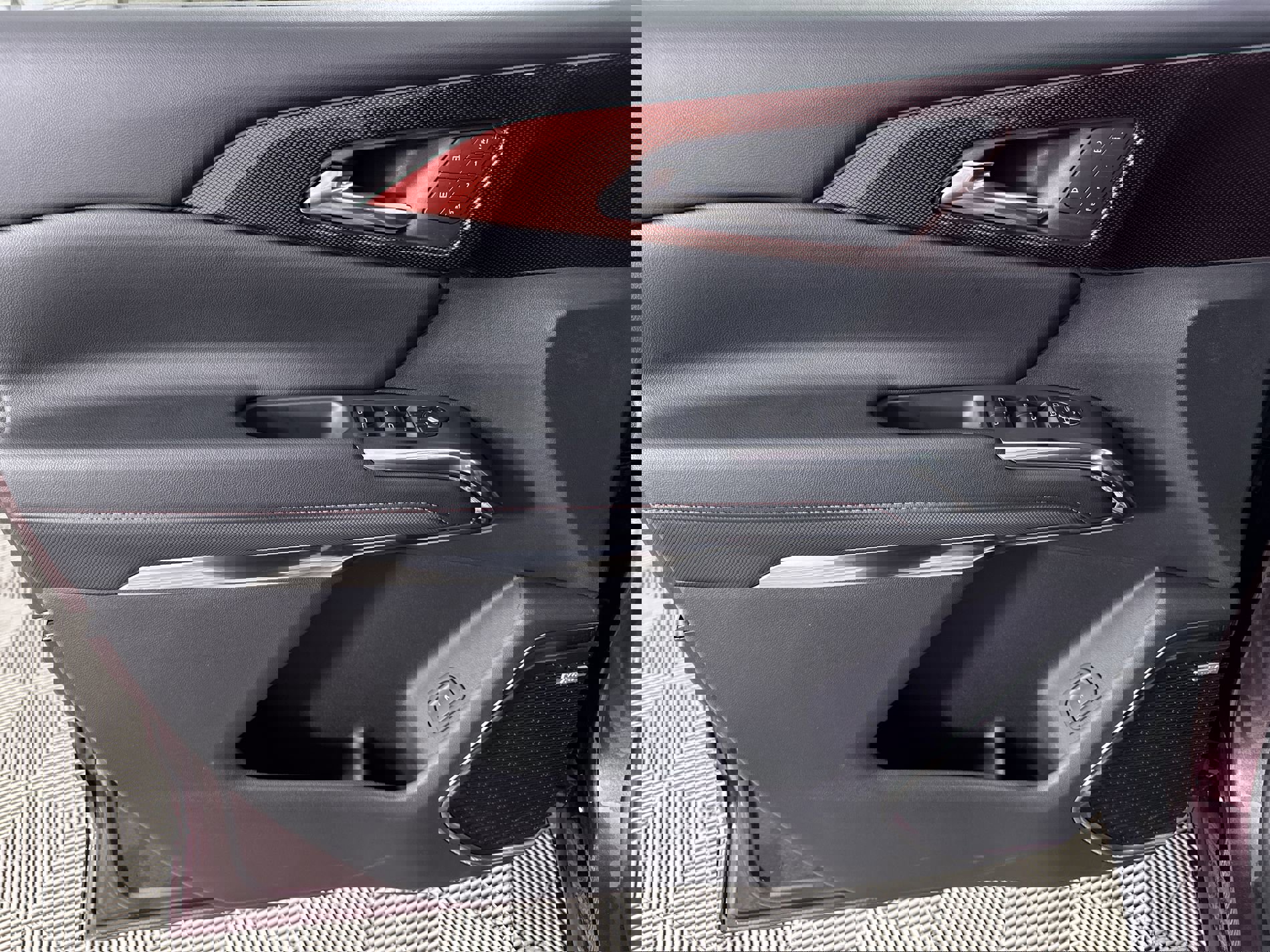 New 2026 Chevrolet Traverse RS w/ LPO, Floor Liner Package image 57