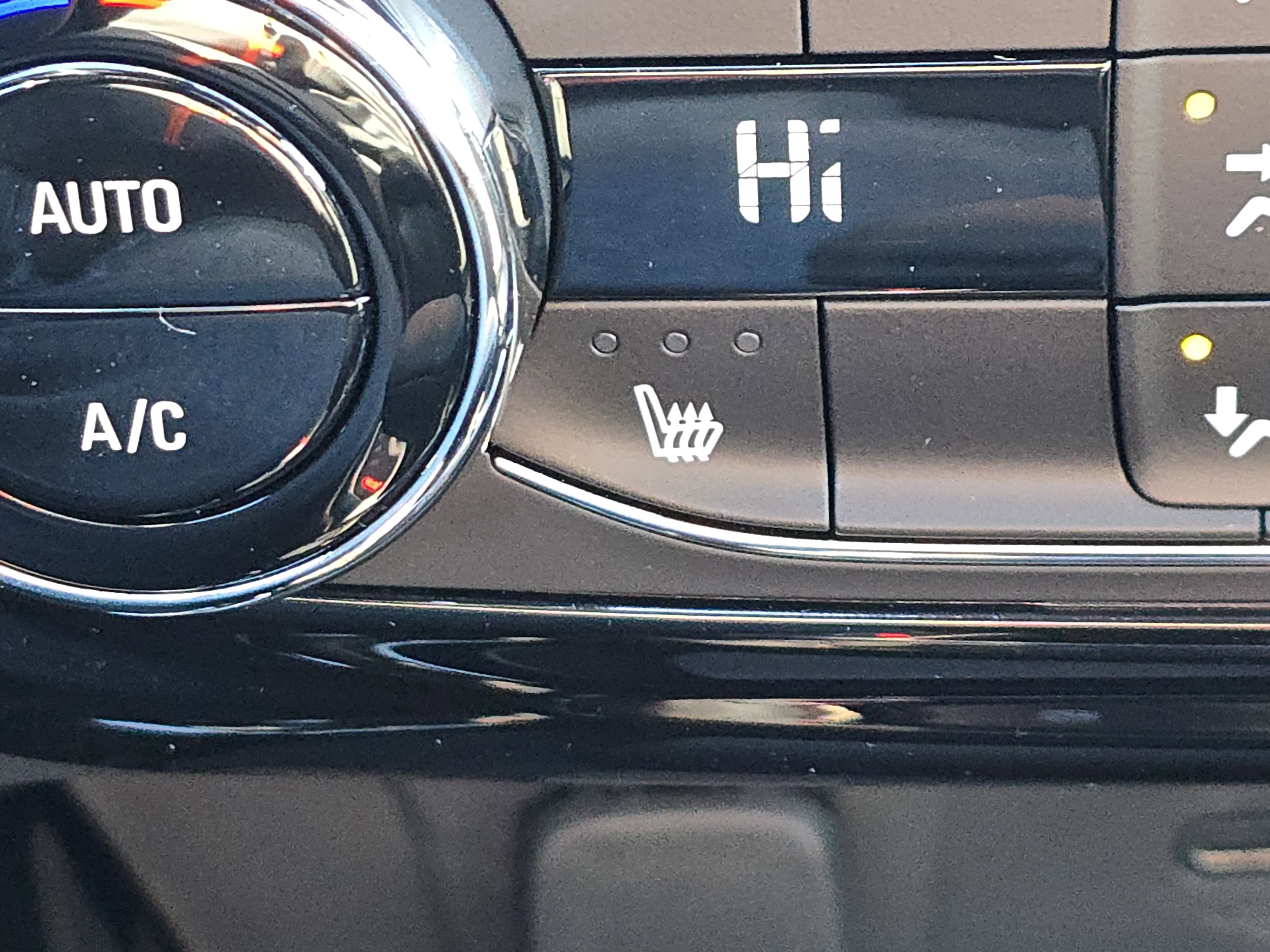 New 2026 Chevrolet Trax RS w/ Driver Confidence Package image 3