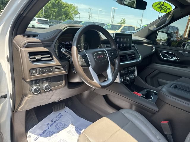 Used 2021 GMC Yukon SLT w/ SLT Premium Package AWD/4WD image 10