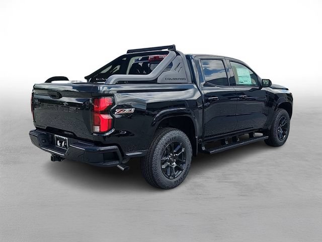 New 2026 Chevrolet Colorado Z71 w/ Midnight Edition AWD/4WD image 4