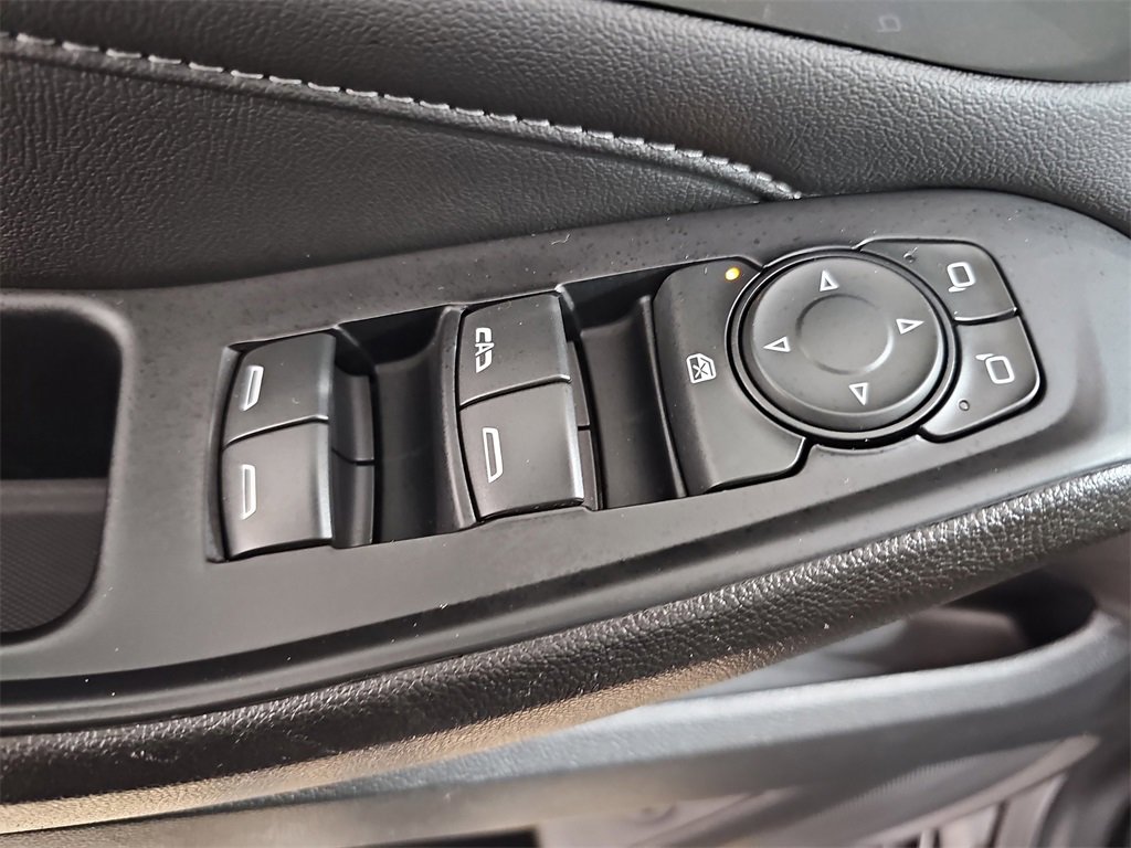 Certified 2023 Chevrolet Traverse LT image 35