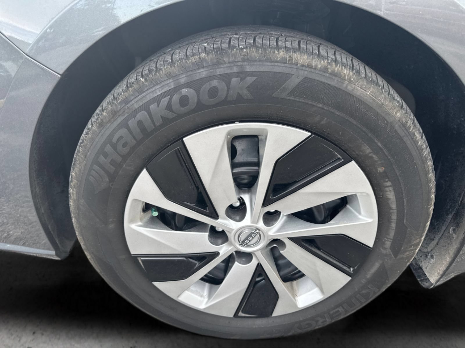 Certified 2025 Nissan Altima 2.5 S FWD image 40