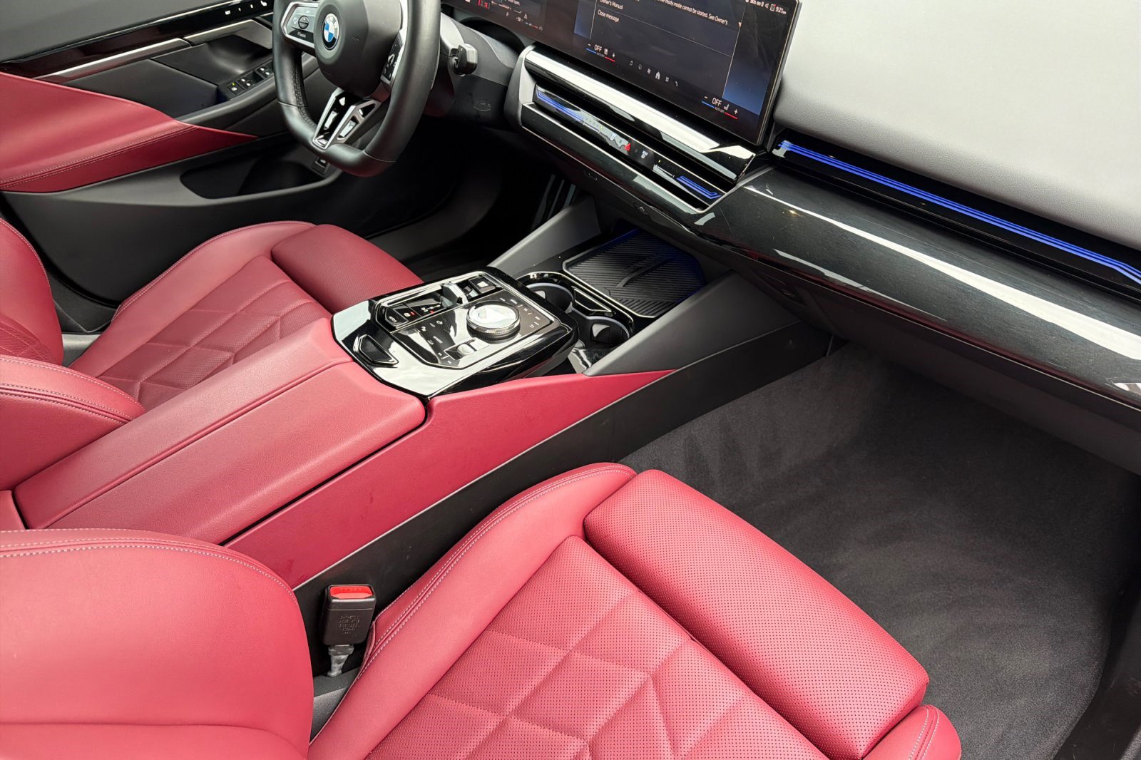 Certified 2024 BMW 530i w/ M Sport Package image 19