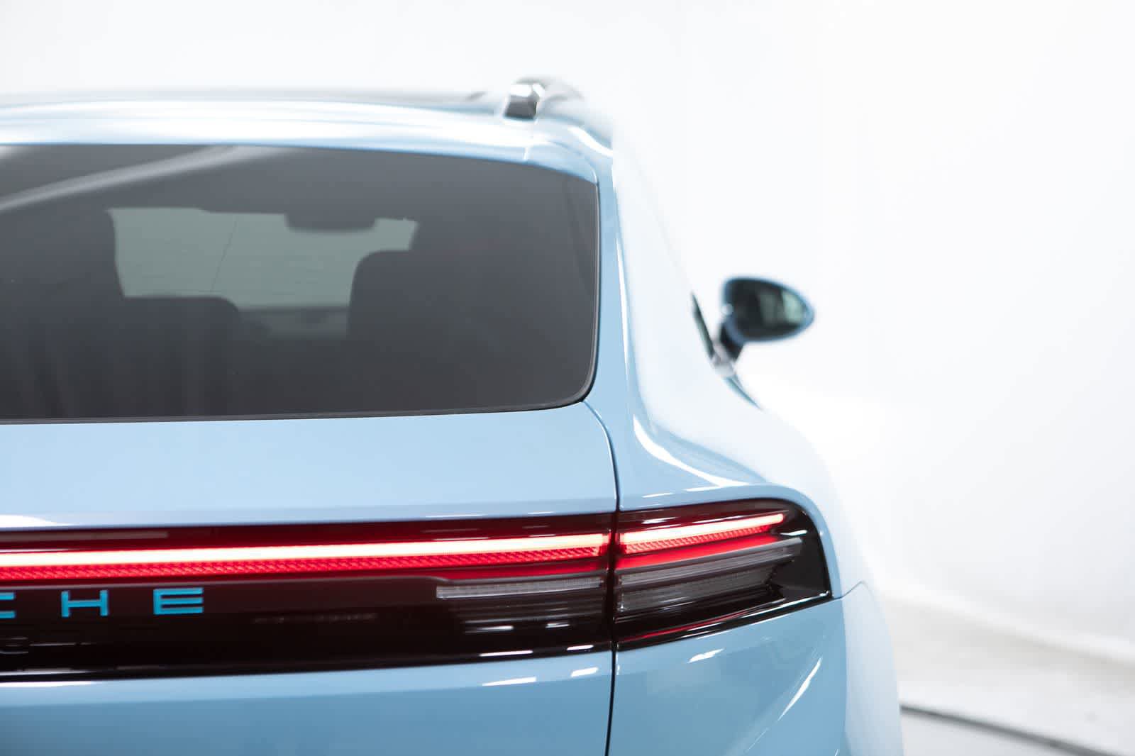 New 2026 Porsche Macan Electric RWD image 21