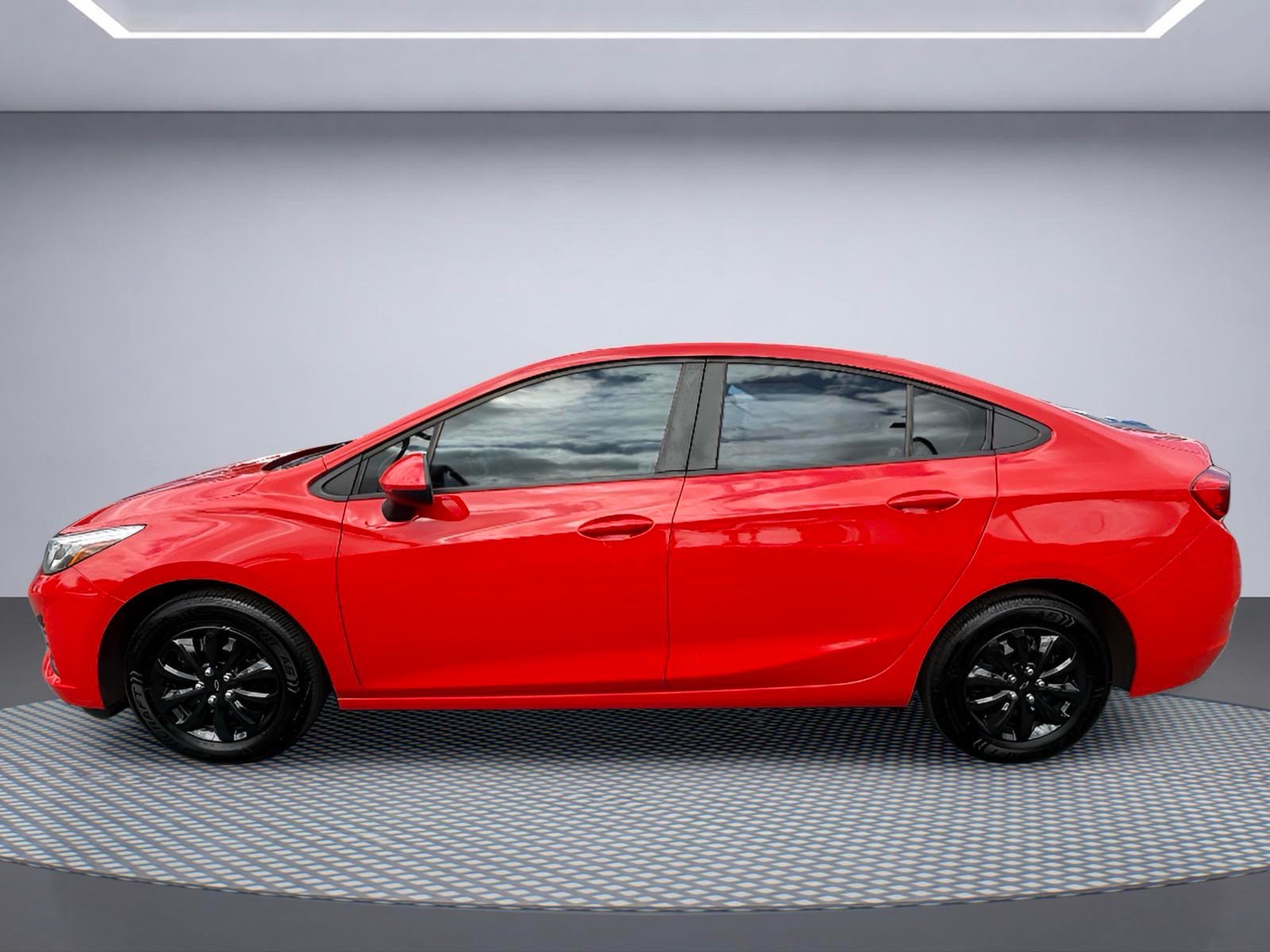 Used 2019 Chevrolet Cruze LS FWD image 3