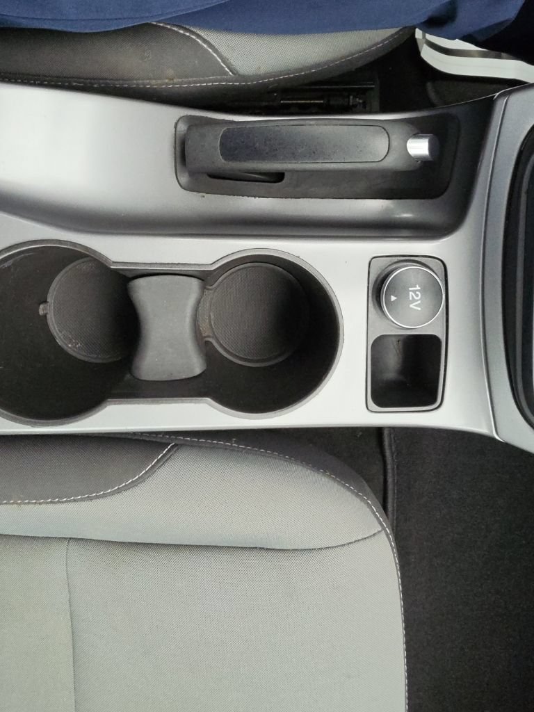 Used 2015 Ford Escape SE FWD image 16