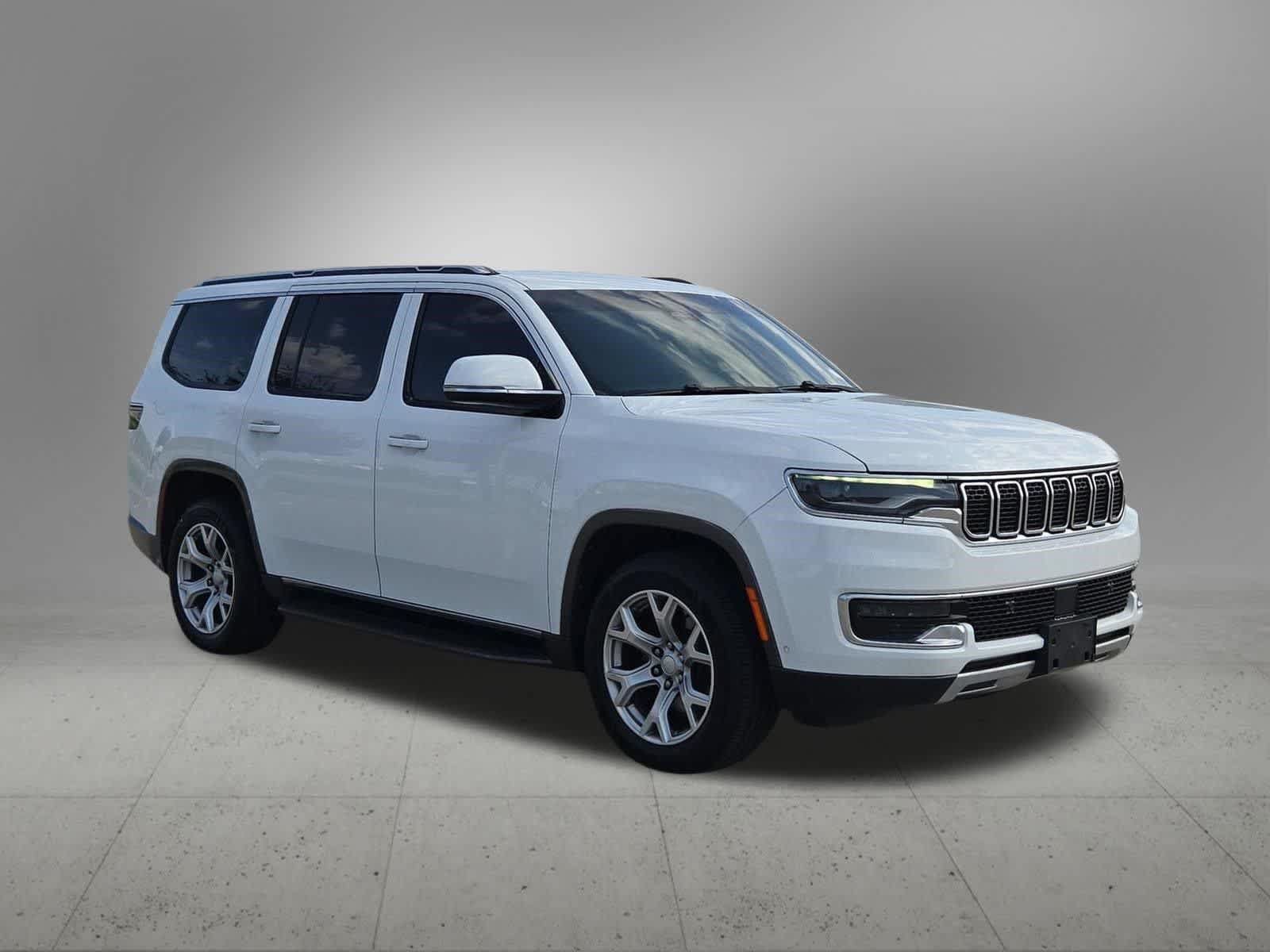 Used 2022 Jeep Wagoneer Series II RWD image 8
