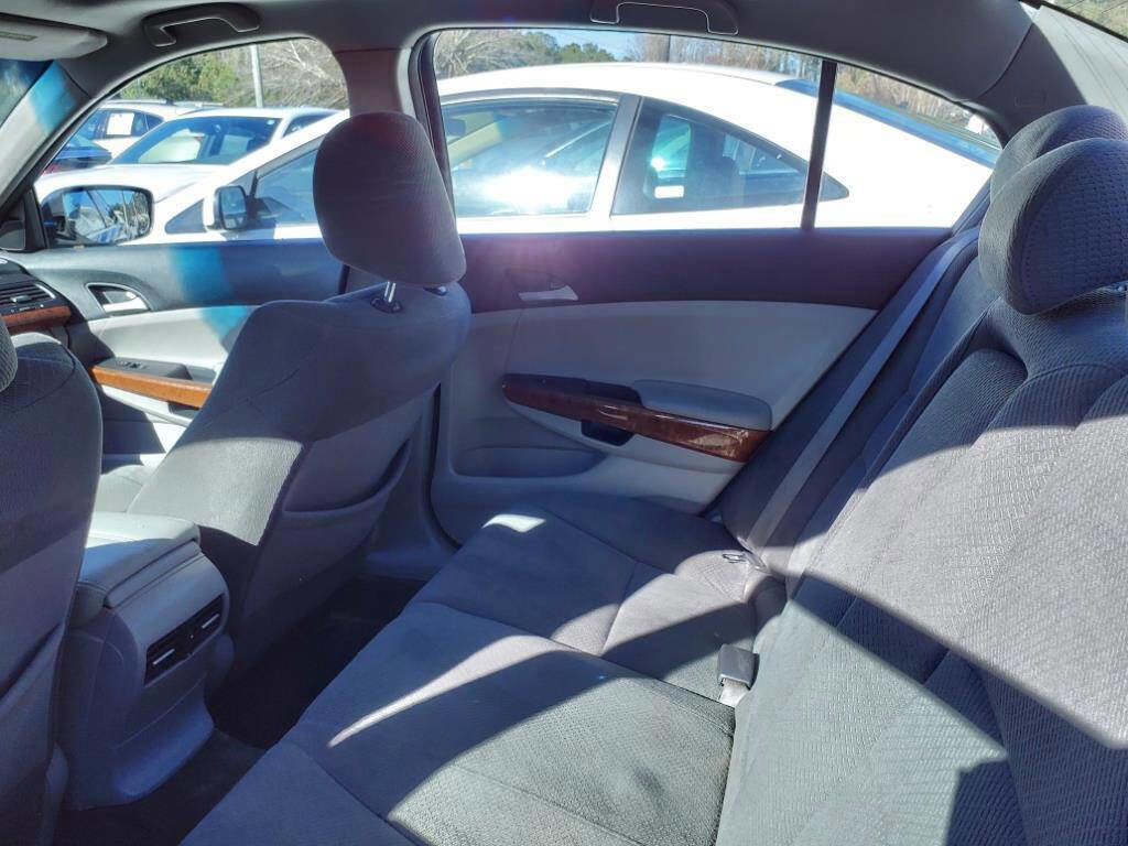 Used 2011 Honda Accord EX image 6