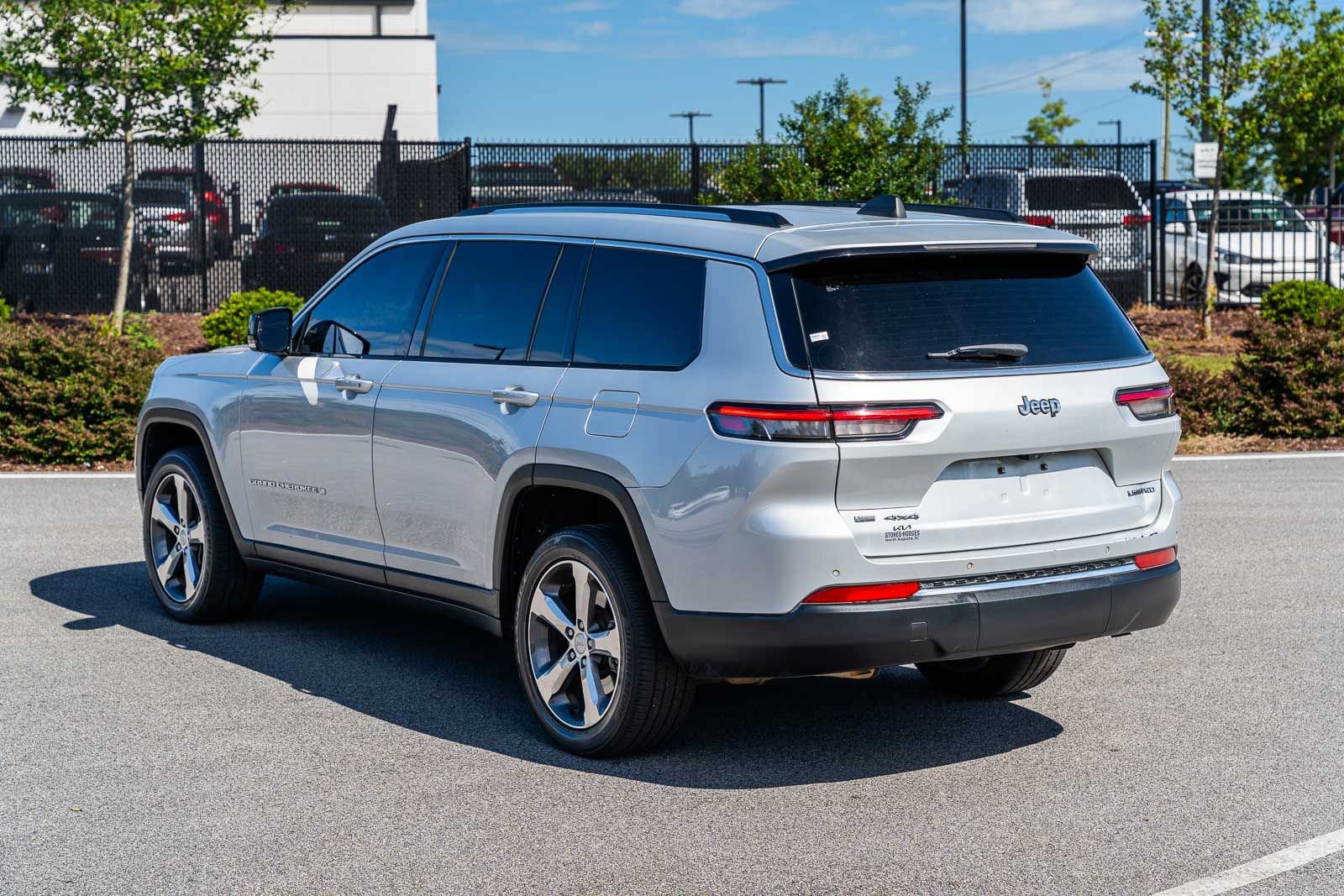 Used 2021 Jeep Grand Cherokee L Limited AWD/4WD image 5