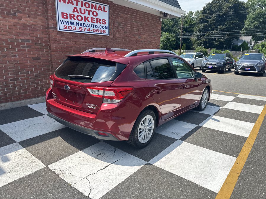 Used 2017 Subaru Impreza 2.0i Premium AWD/4WD image 3