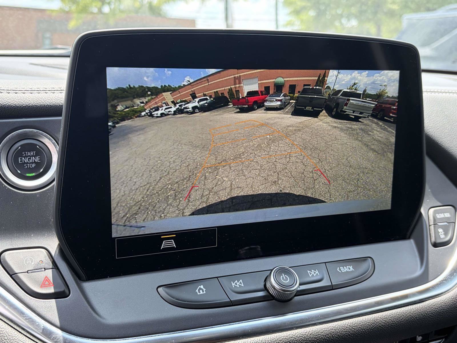 Used 2025 Chevrolet Blazer LT FWD image 12