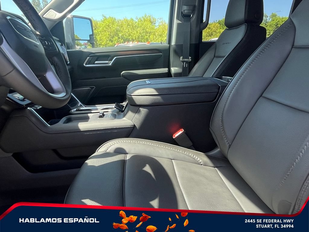 New 2026 GMC Sierra 2500 Denali w/ Denali Reserve Package AWD/4WD image 10