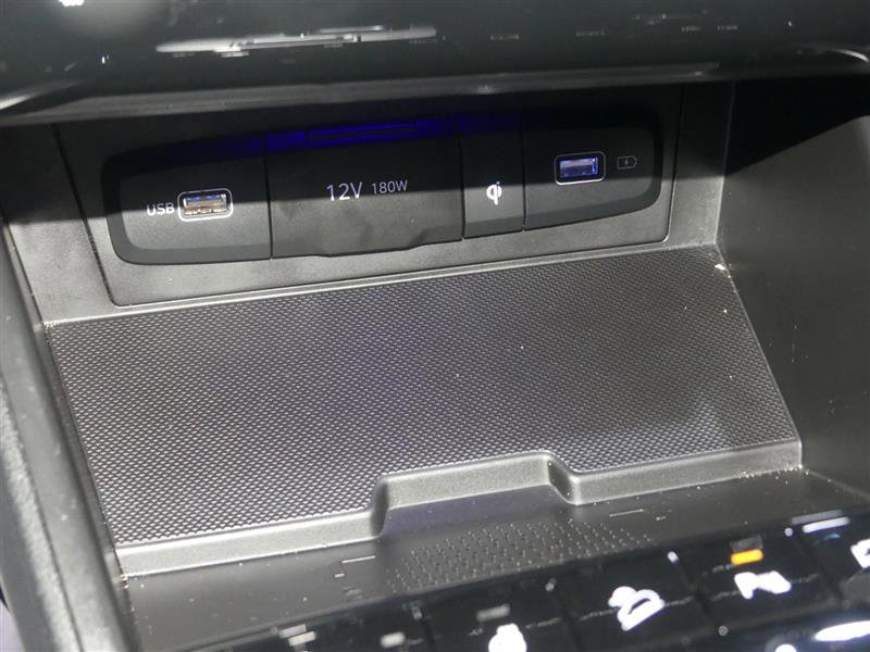 Used 2024 Hyundai Tucson Limited image 40