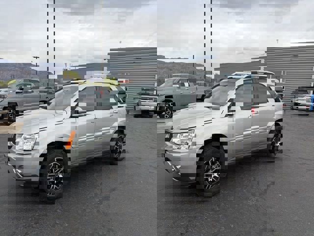 Used 2008 Pontiac Torrent 2WD w/ Preferred Package image 10