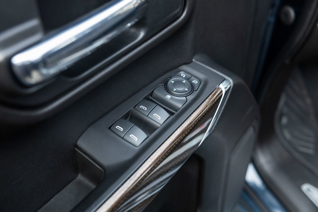 Used 2021 Chevrolet Silverado 1500 LT Trail Boss w/ Bed Protection Package image 16