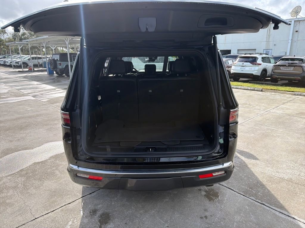 Used 2022 Jeep Wagoneer Series II image 33