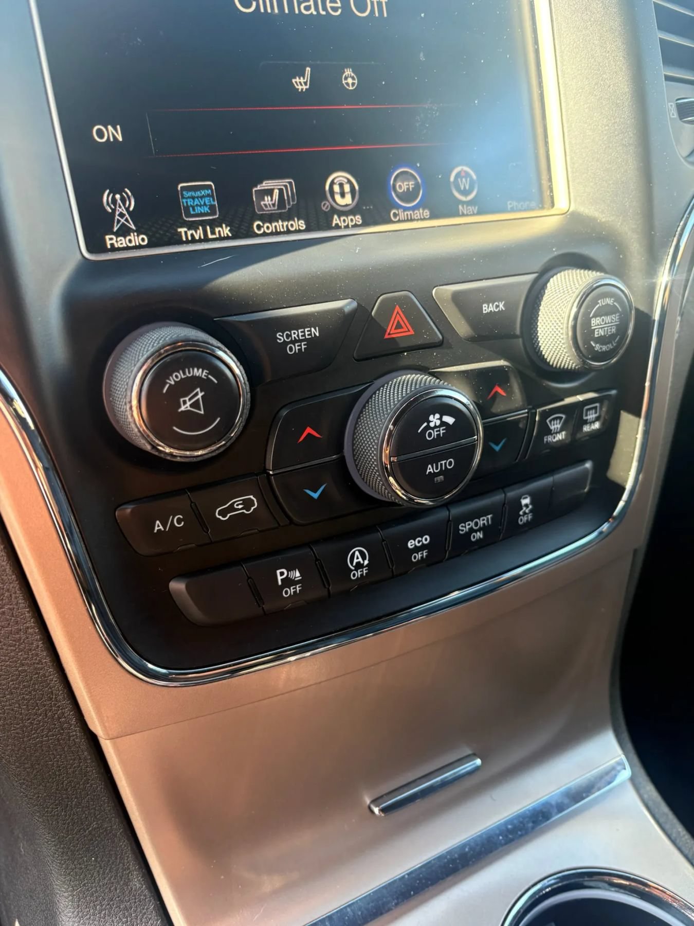 Used 2017 Jeep Grand Cherokee Limited AWD/4WD image 19