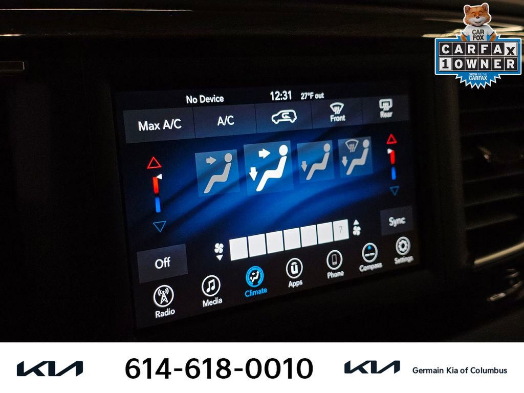 Used 2020 Chrysler Voyager L image 29