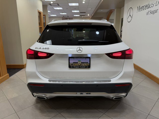 Used 2025 Mercedes-Benz GLA 250 image 4