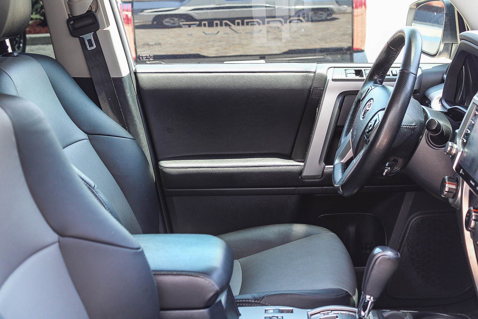 Used 2024 Toyota 4Runner SR5 Premium AWD/4WD image 23
