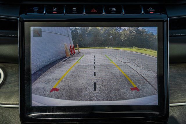 Used 2022 Jeep Grand Cherokee Limited 4xe image 16