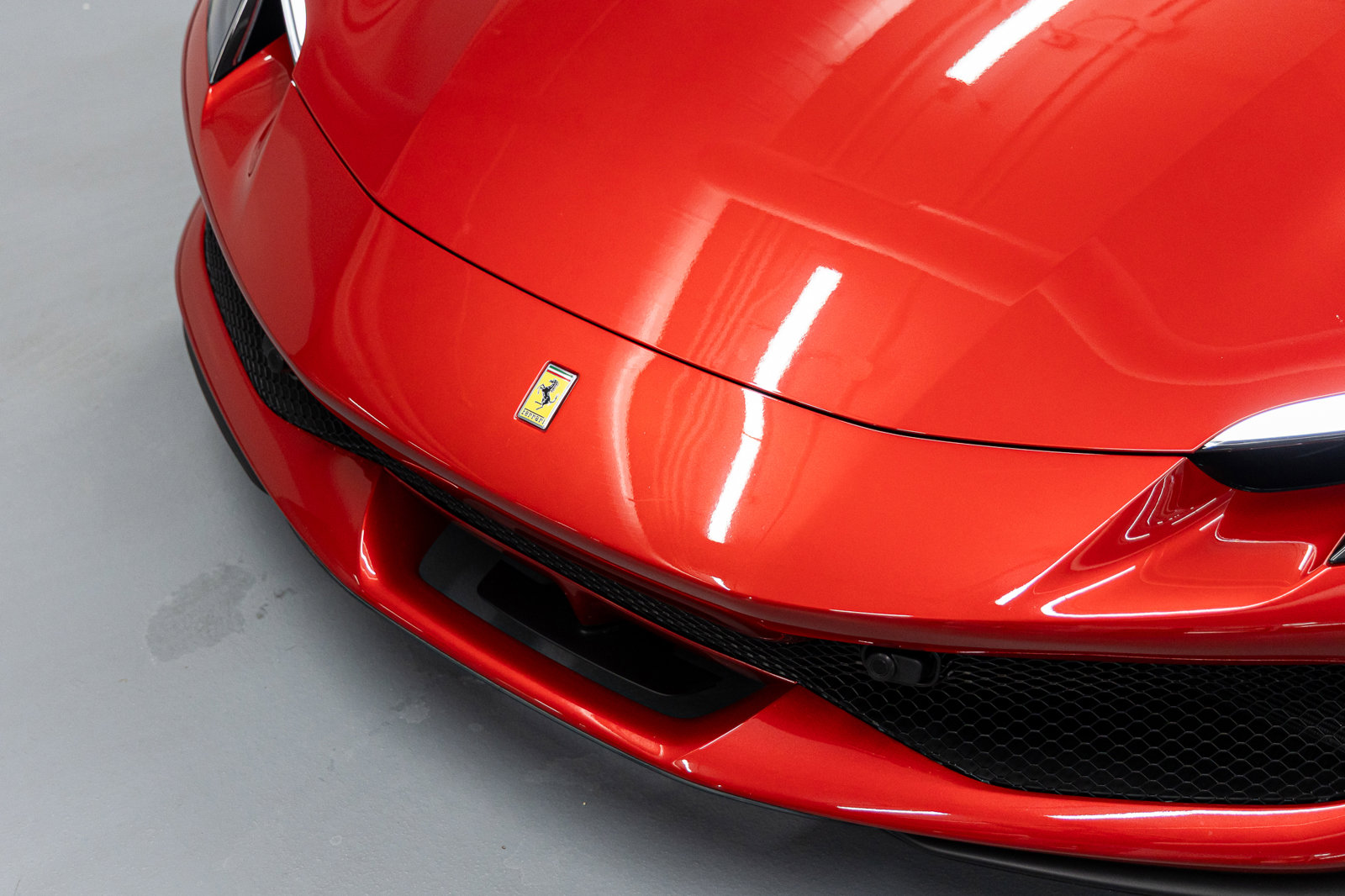 Used 2022 Ferrari 296 GTB image 12