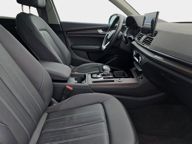 Used 2023 Audi Q5 2.0T Premium Plus AWD/4WD image 12