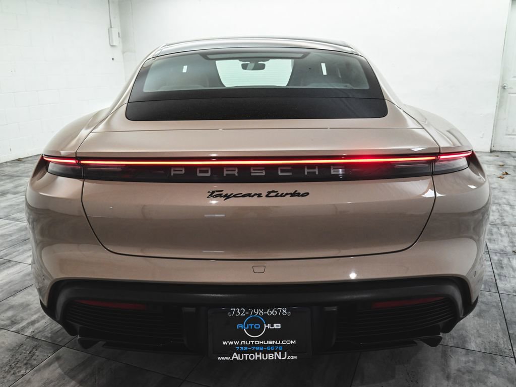Used 2021 Porsche Taycan Turbo image 5