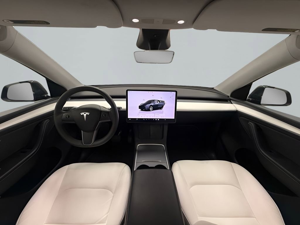 Used 2024 Tesla Model Y Long Range AWD/4WD image 14
