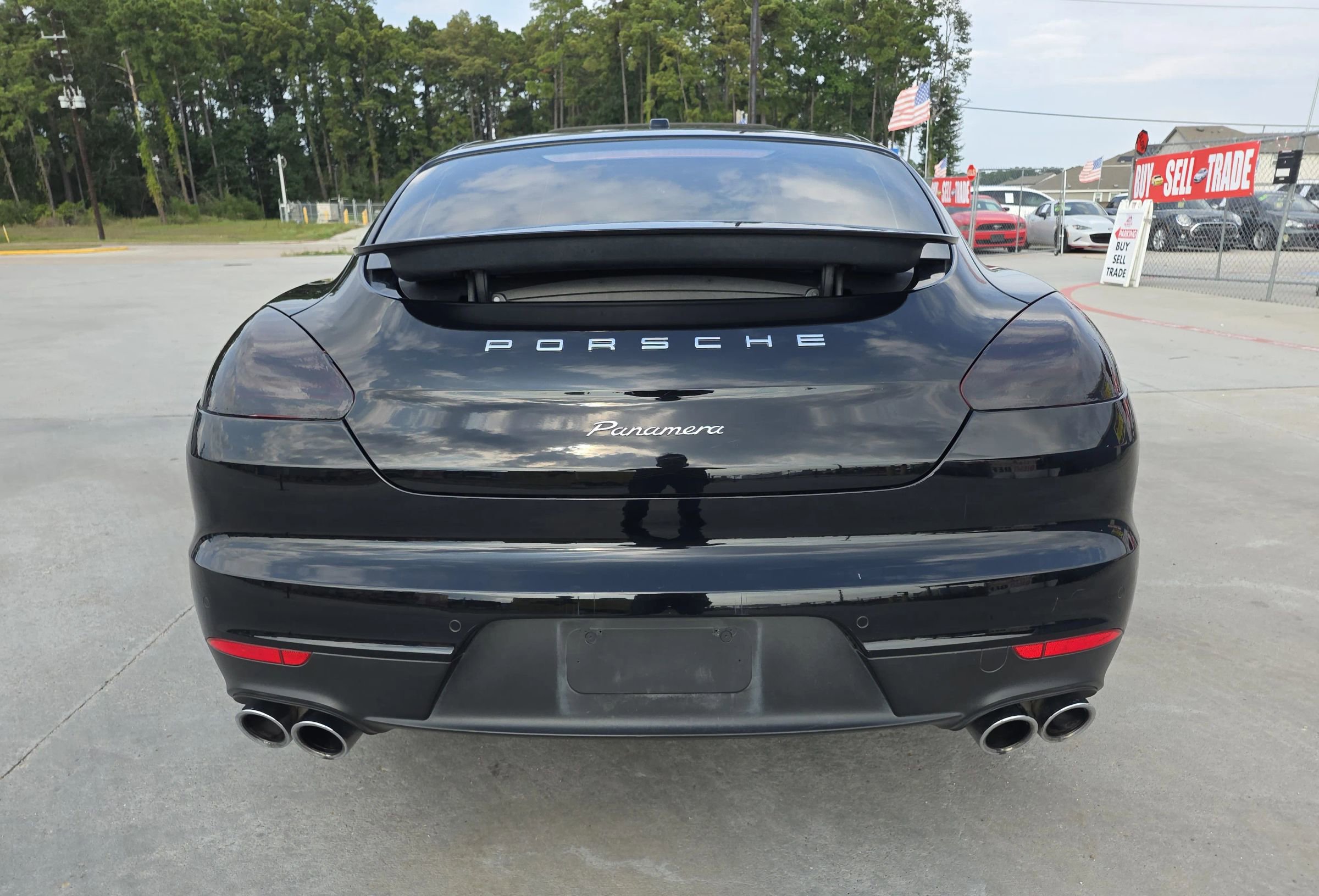 Used 2015 Porsche Panamera 4 image 15