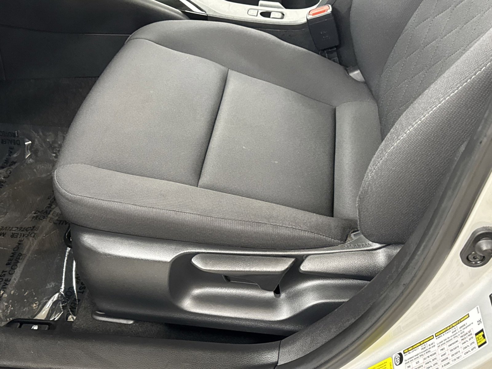 Used 2024 Toyota Corolla LE image 18