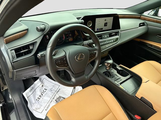 Used 2025 Lexus ES 350 w/ Premium Package image 25