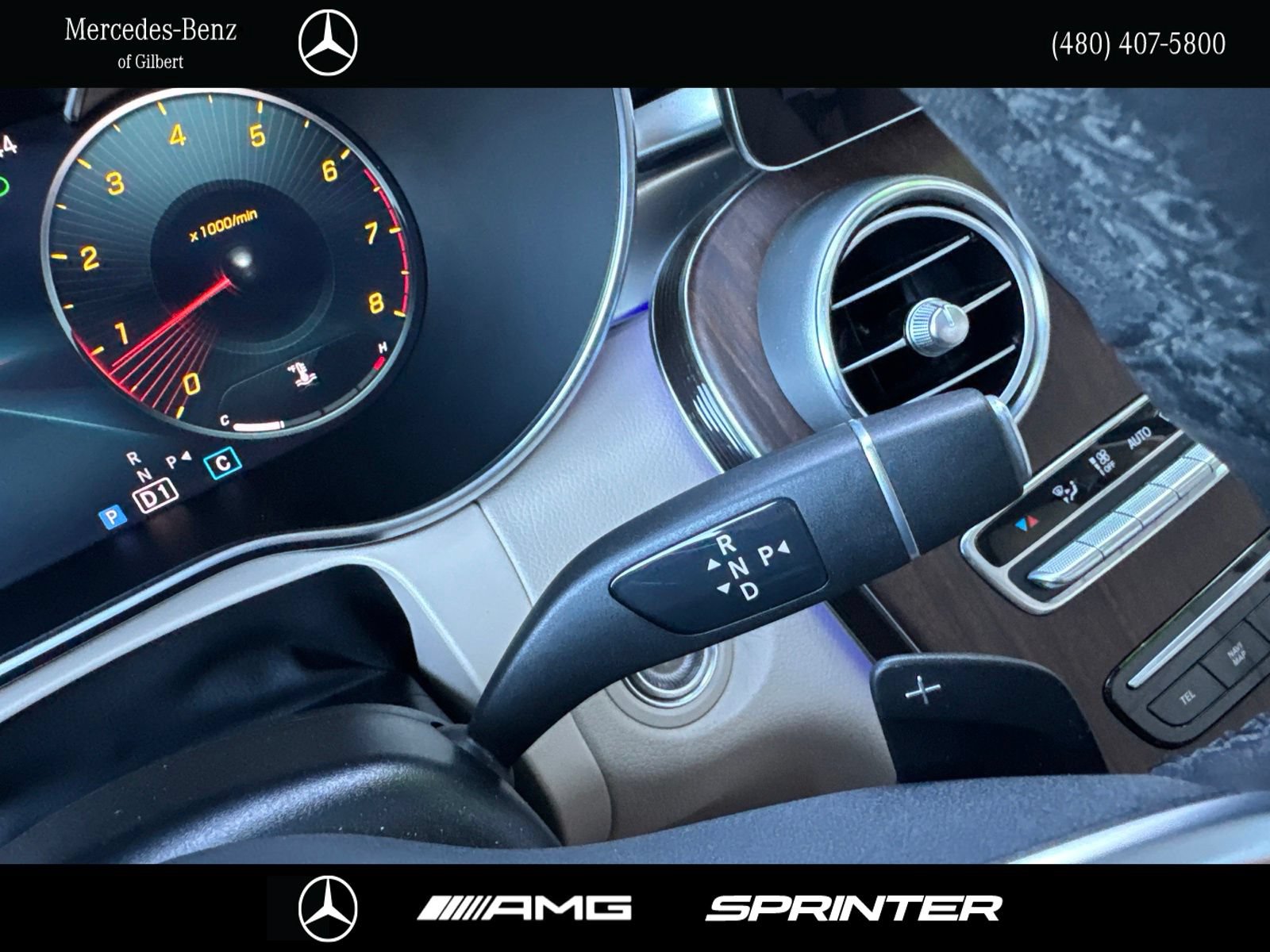 Used 2022 Mercedes-Benz GLC 300 w/ Premium Package Lite image 17