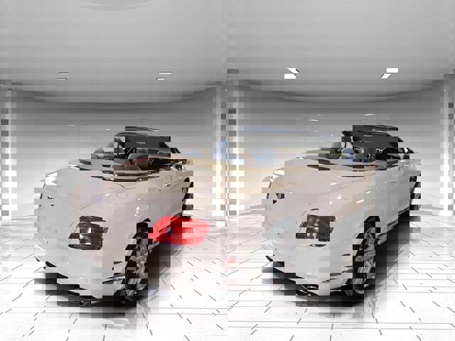 Used 2013 Bentley Continental GT w/ Color Specification Pkg image 5