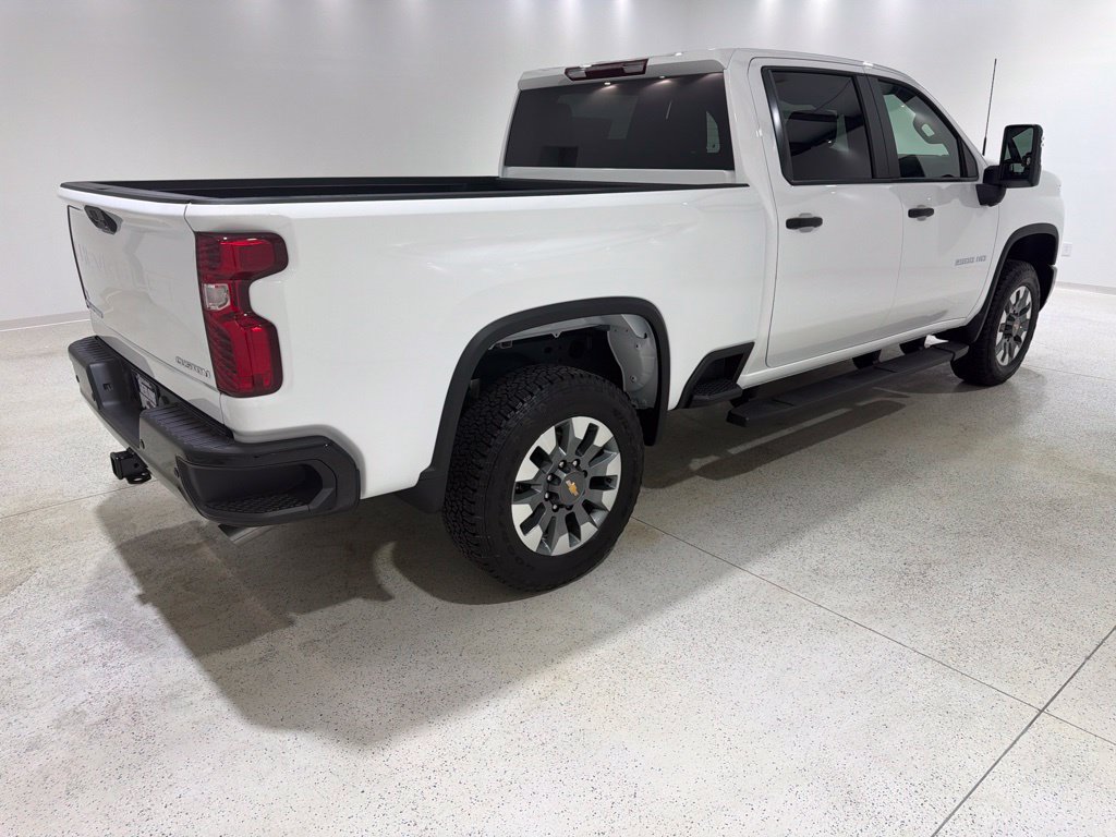 New 2026 Chevrolet Silverado 2500 Custom w/ Custom Value Package AWD/4WD image 5