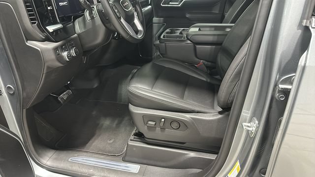 Used 2026 GMC Sierra 1500 SLT AWD/4WD image 8